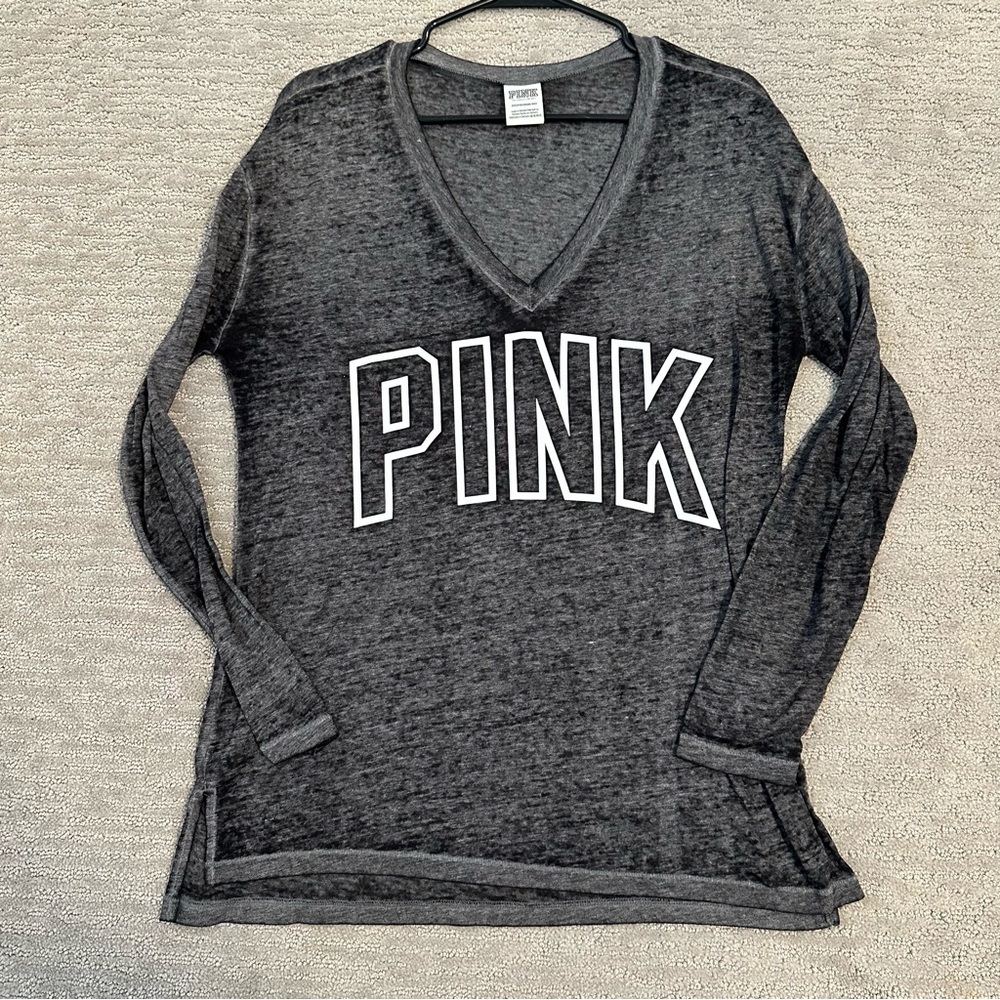 PINK long sleeve v-neck XS